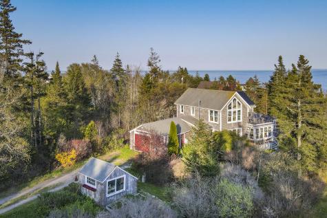 12 Cliff Road Bristol ME 04554