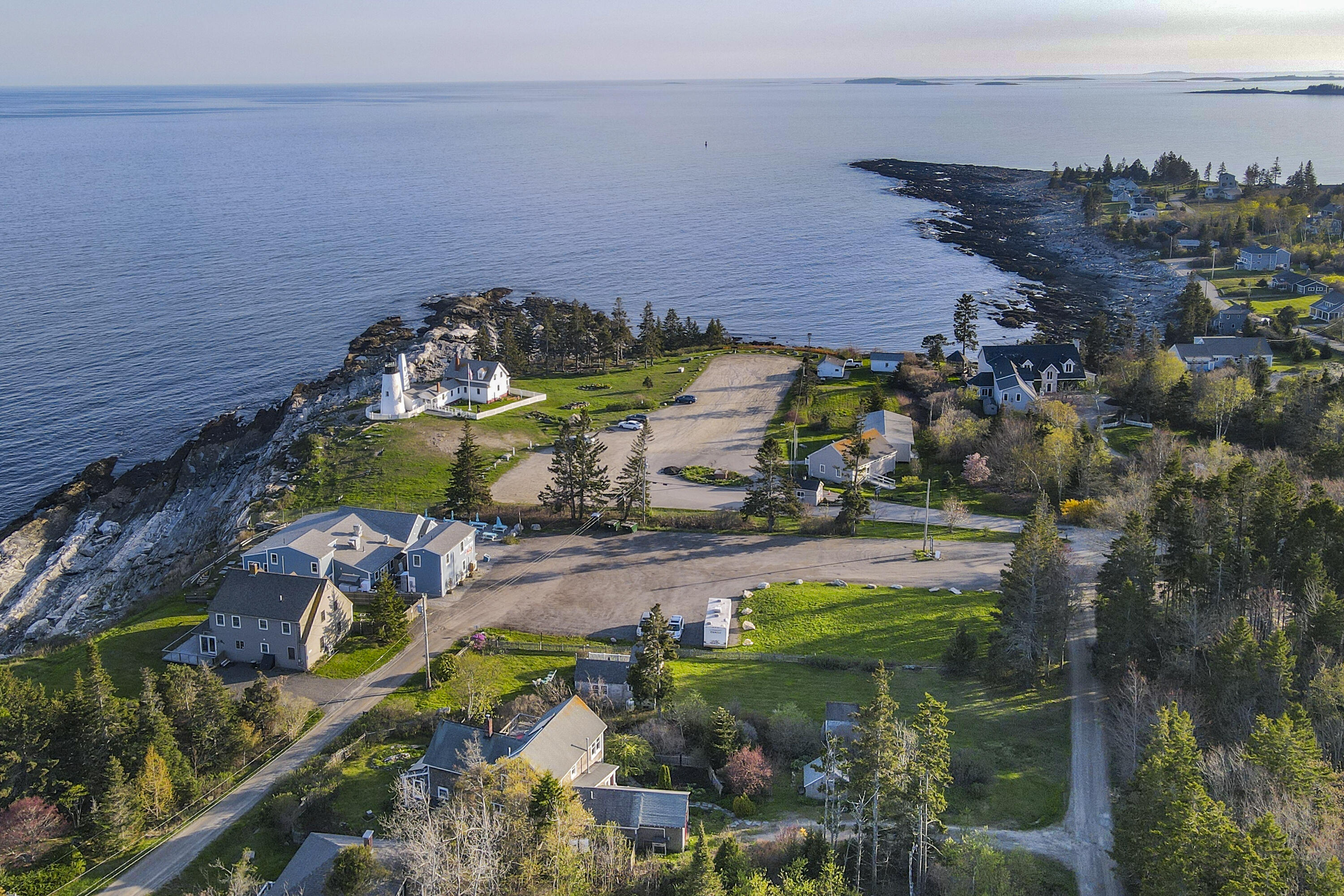 12 Cliff Road Bristol ME 04554