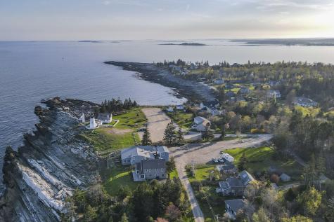 12 Cliff Road Bristol ME 04554