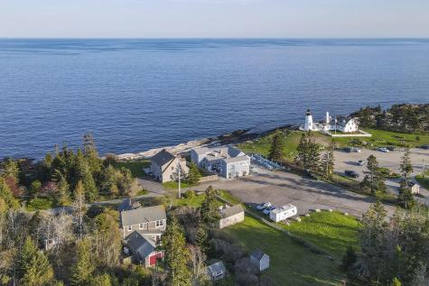 12 Cliff Road Bristol ME 04554