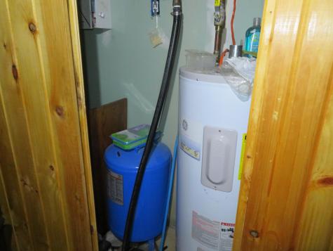 378 Station Road Bradford ME 04410