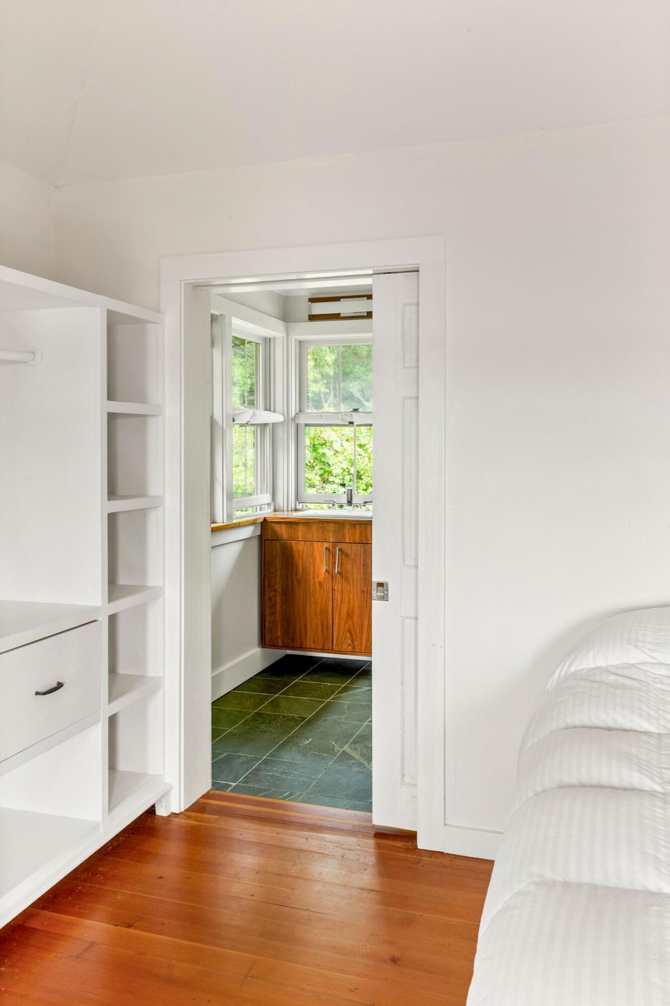 14 Kingsbury Point Vinalhaven ME 04863