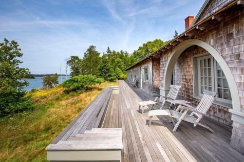 14 Kingsbury Point Vinalhaven ME 04863