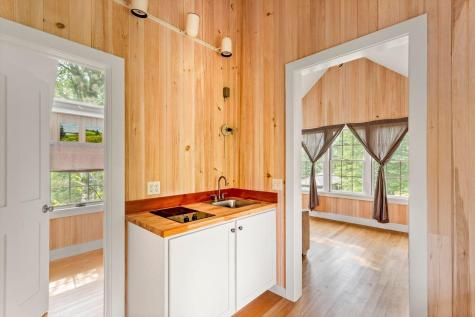 14 Kingsbury Point Vinalhaven ME 04863