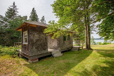 14 Kingsbury Point Vinalhaven ME 04863