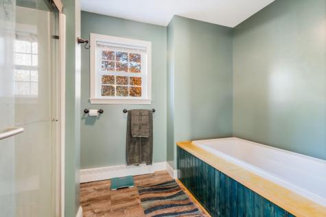 103 Treadwell Acres Hermon ME 04401