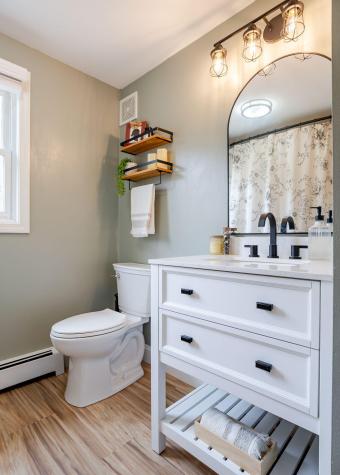 17 Christopher Road Gorham ME 04038