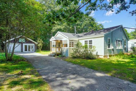 13 Old Oak Lane Gorham ME 04038