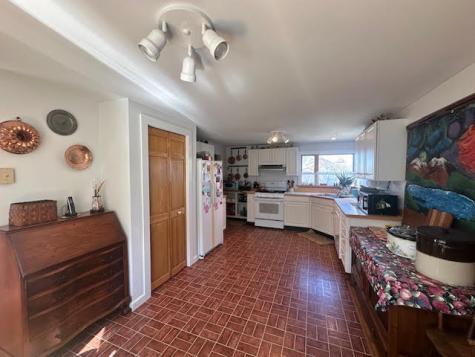 31 Ocean Street Belfast ME 04915