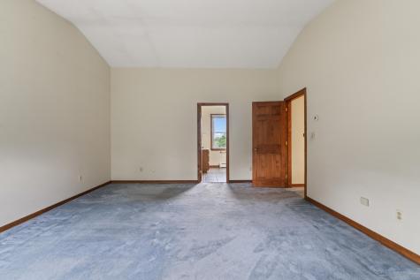 75 Amberley Way Auburn ME 04210