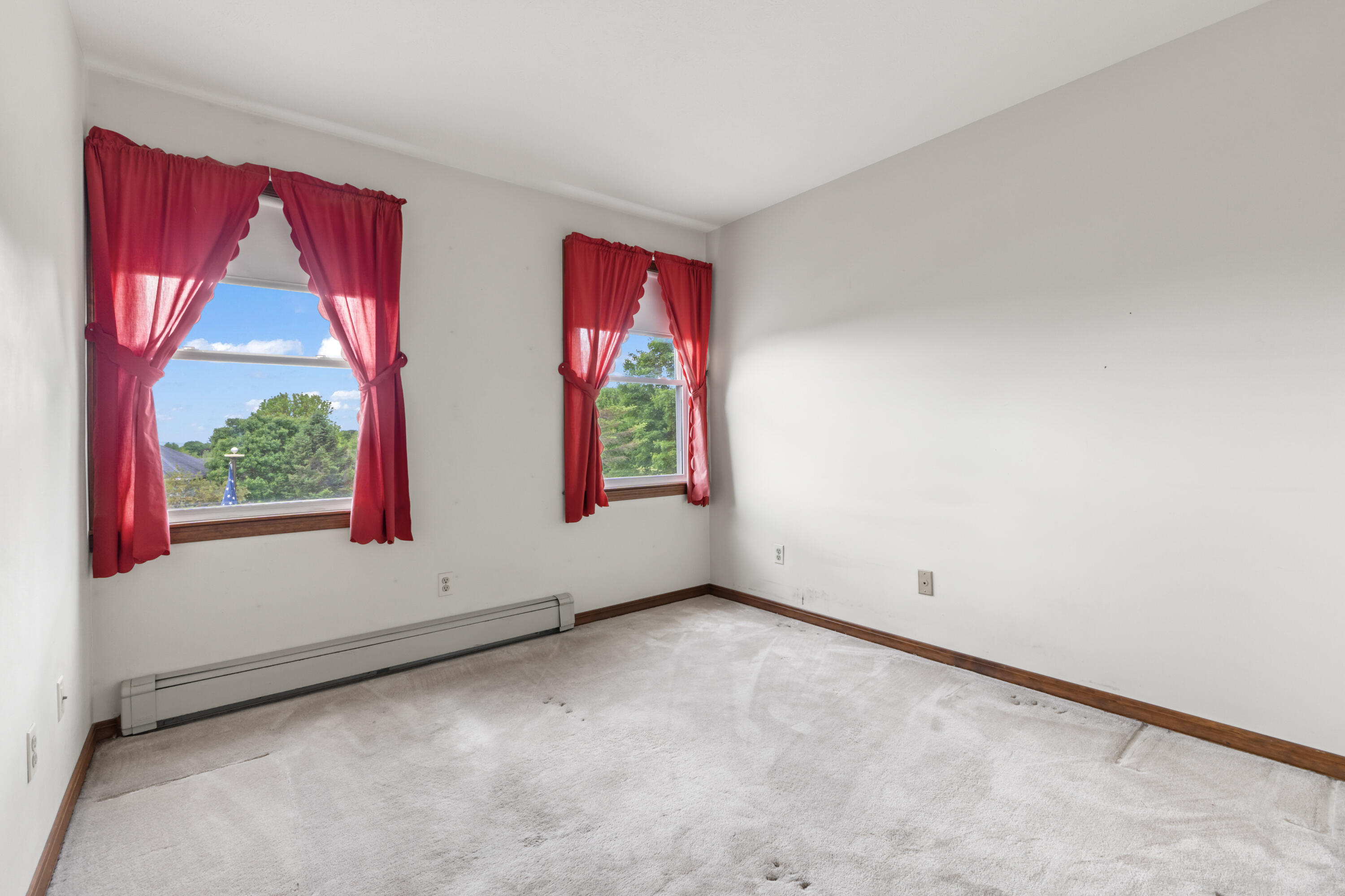 75 Amberley Way Auburn ME 04210