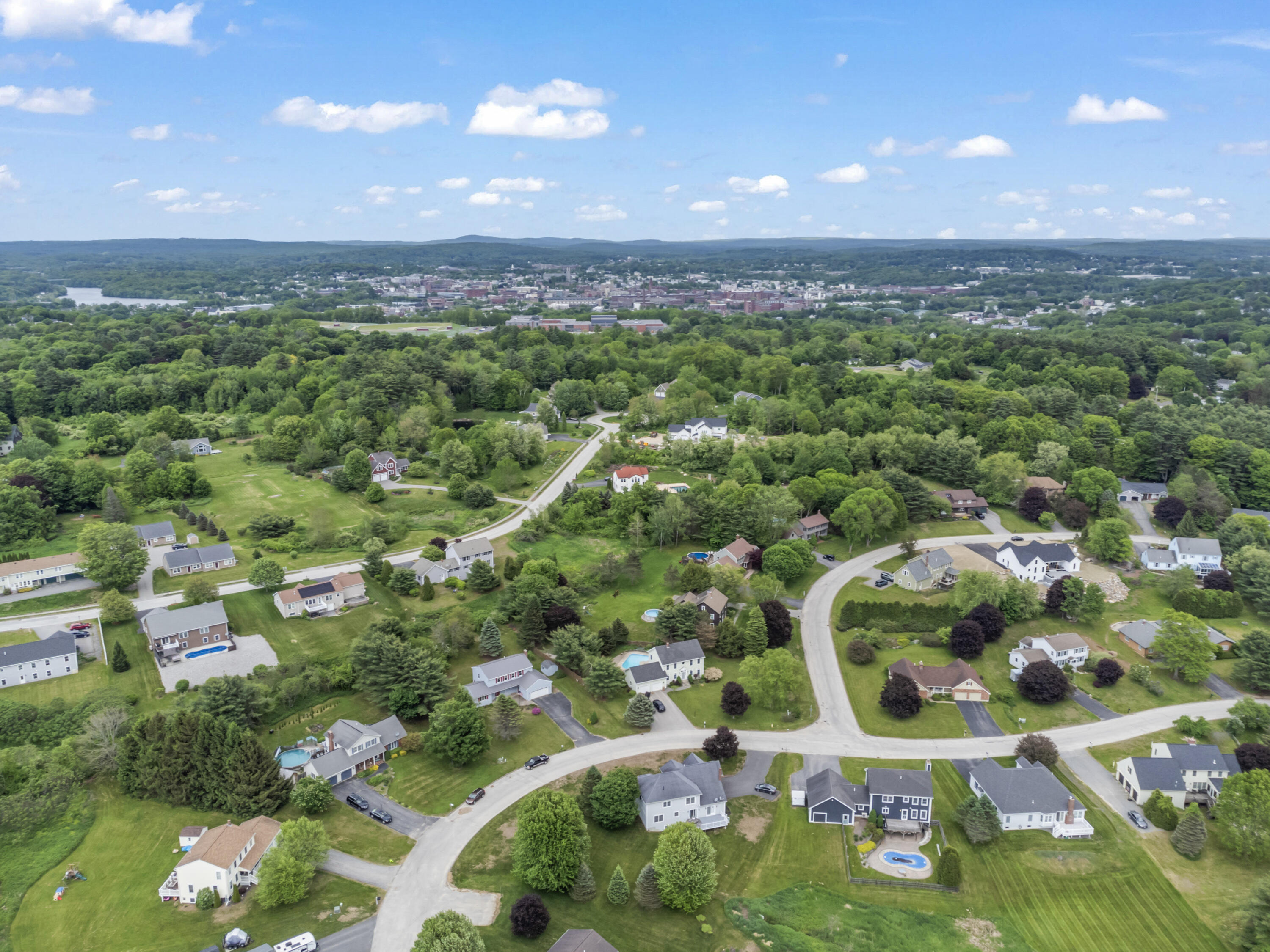 75 Amberley Way Auburn ME 04210