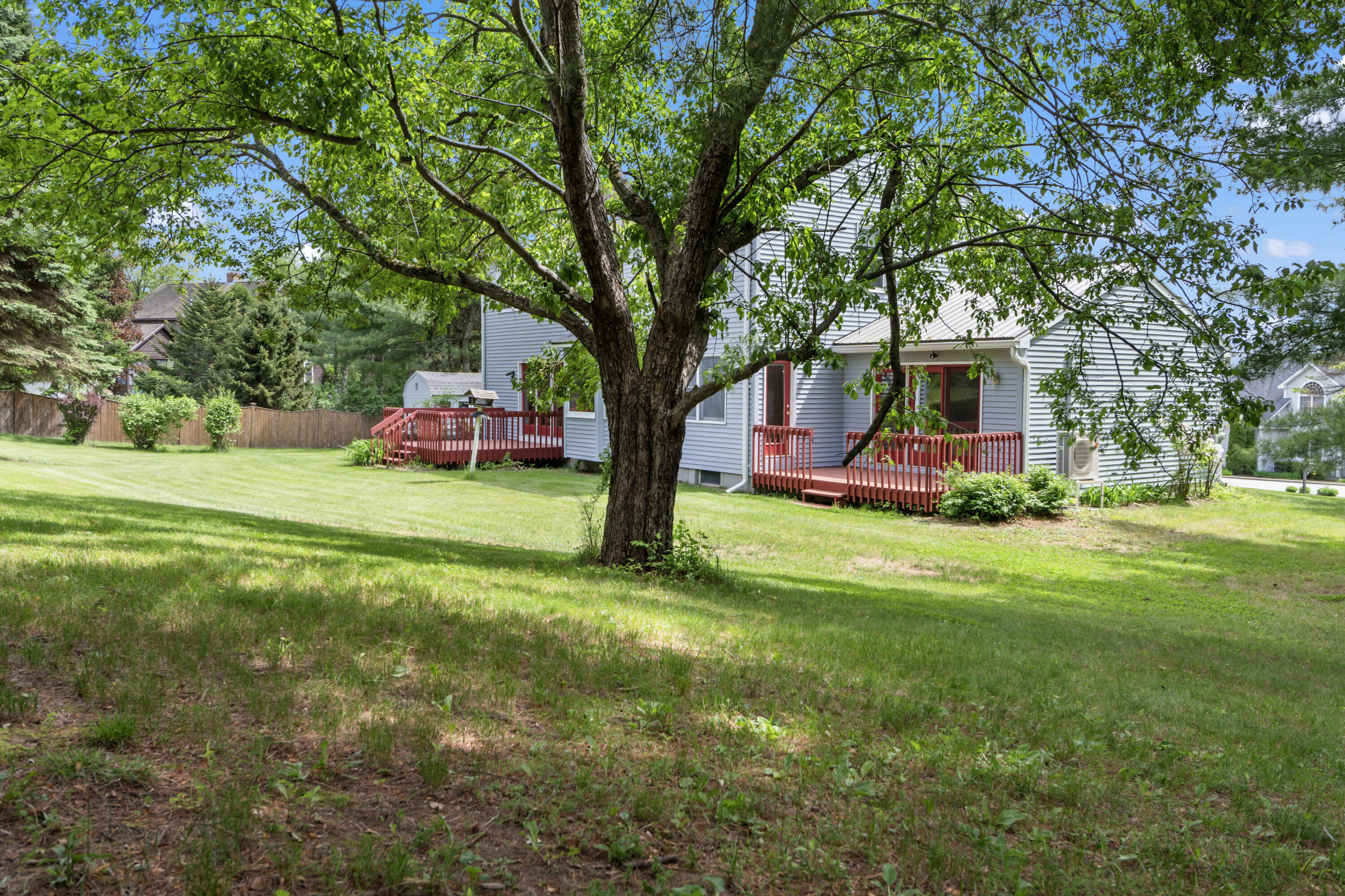 75 Amberley Way Auburn ME 04210