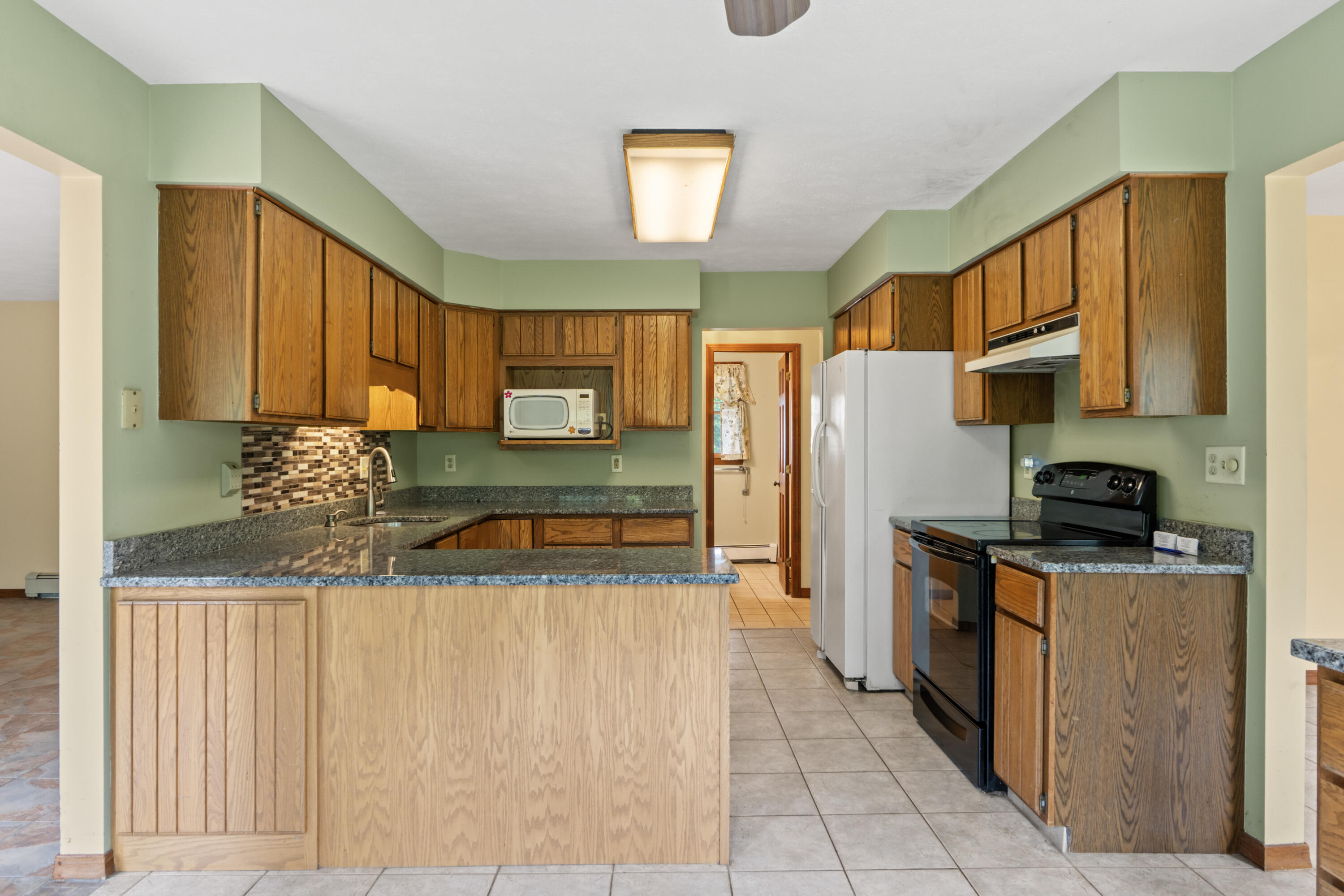 75 Amberley Way Auburn ME 04210