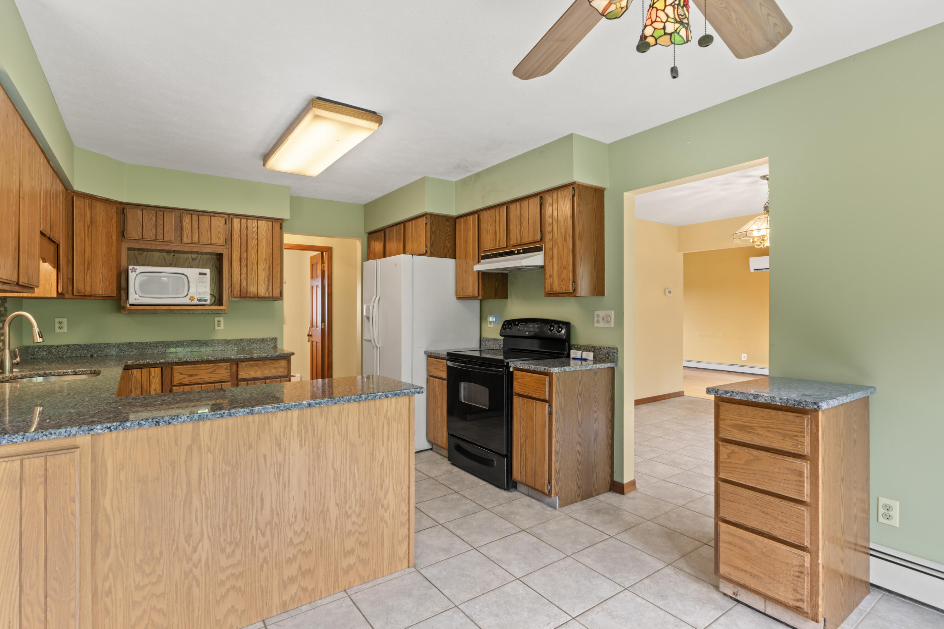 75 Amberley Way Auburn ME 04210