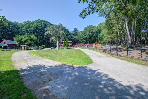 35 Gunnison Road York ME 03909