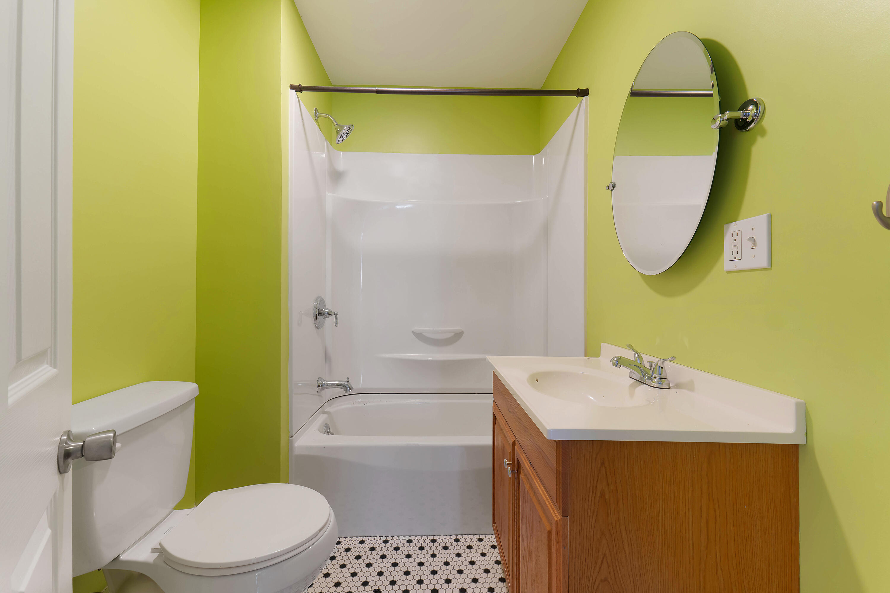 14 Cassell Street Lewiston ME 04240