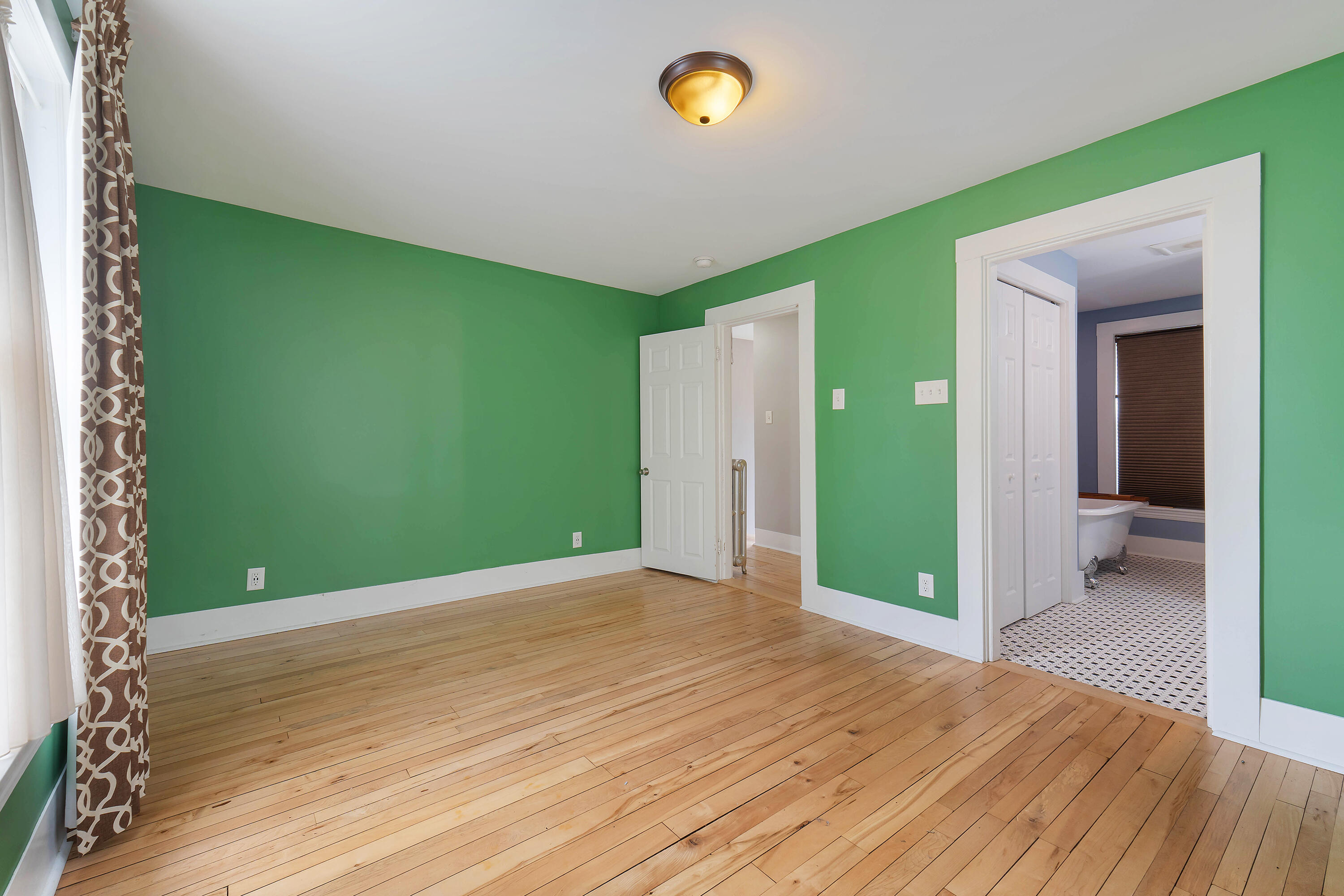 14 Cassell Street Lewiston ME 04240