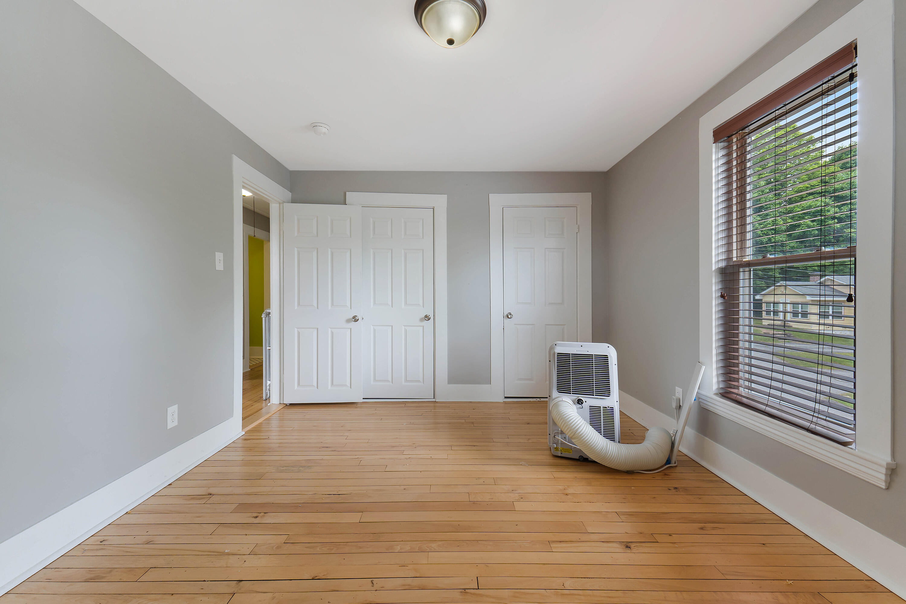 14 Cassell Street Lewiston ME 04240