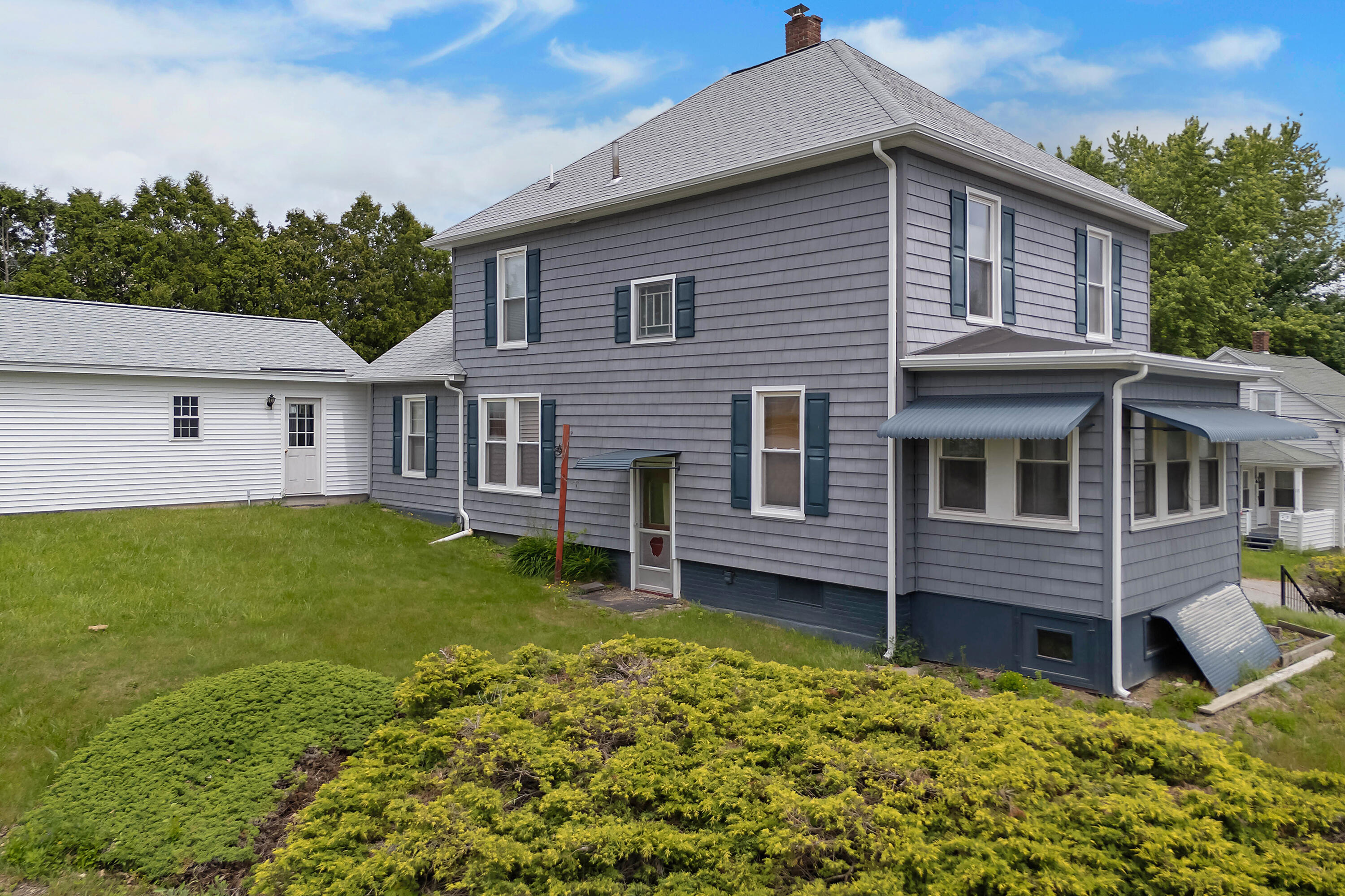 14 Cassell Street Lewiston ME 04240