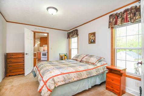 744 Us Rt-1 York ME 03909