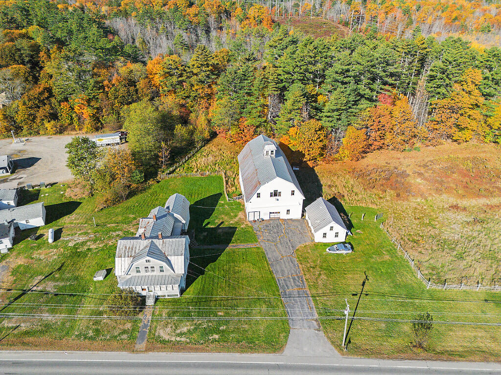 10 Ridge Road Windsor ME 04363