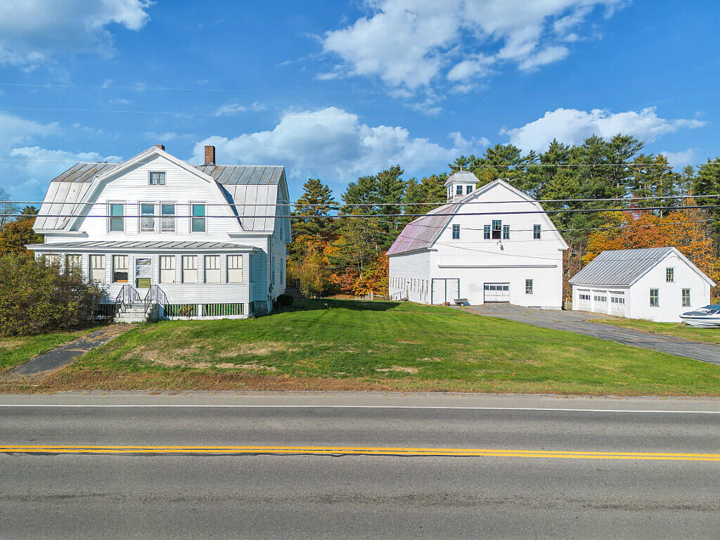 10 Ridge Road Windsor ME 04363