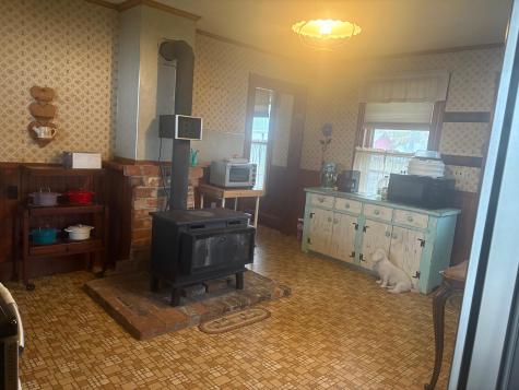 10 Ridge Road Windsor ME 04363