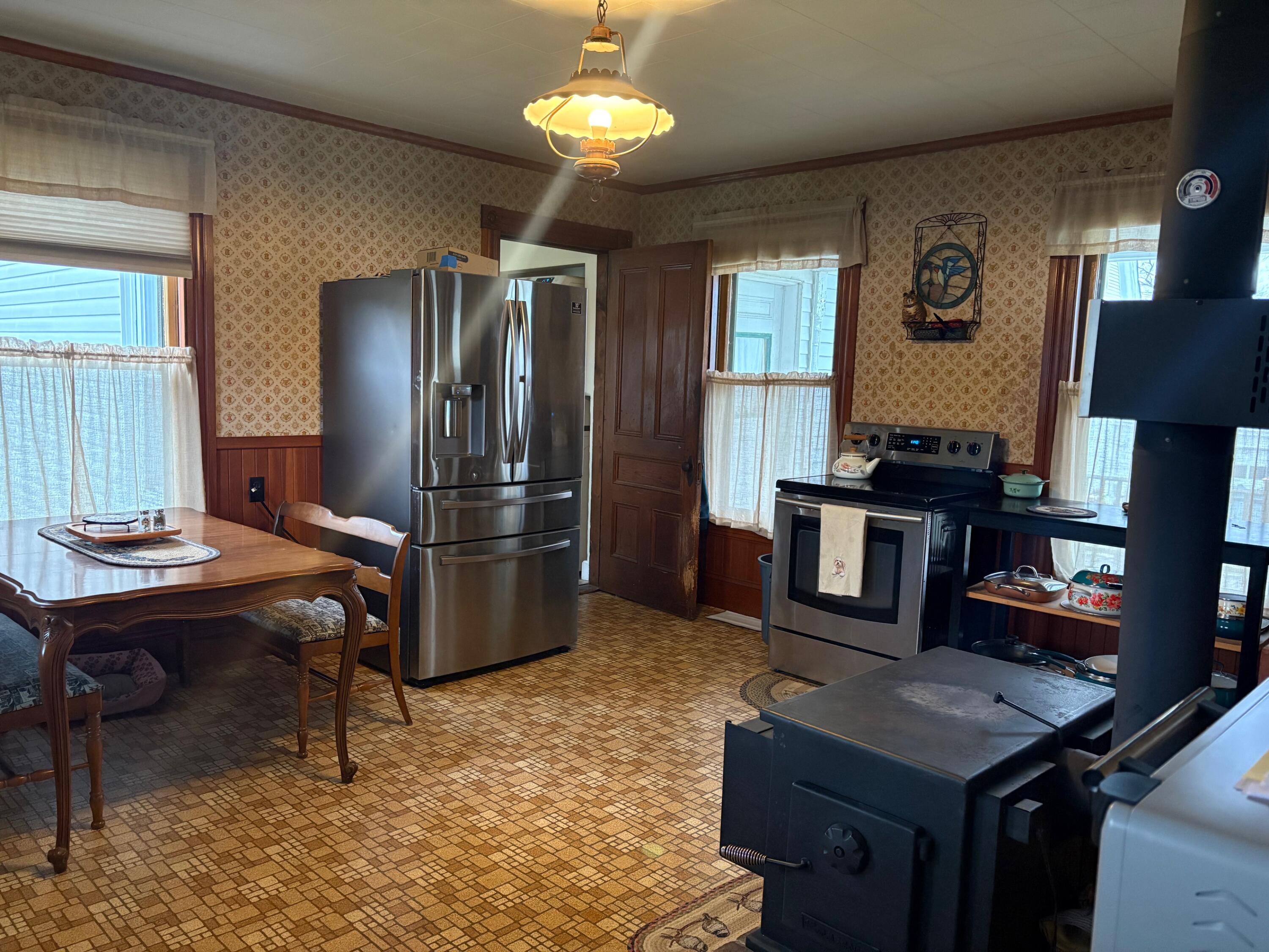 10 Ridge Road Windsor ME 04363