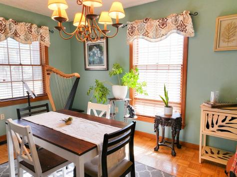 11 Kensington Terrace Lewiston ME 04240