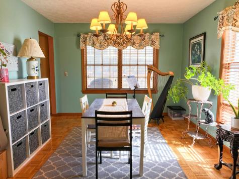 11 Kensington Terrace Lewiston ME 04240