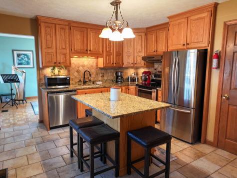 11 Kensington Terrace Lewiston ME 04240