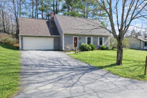 11 Kensington Terrace Lewiston ME 04240