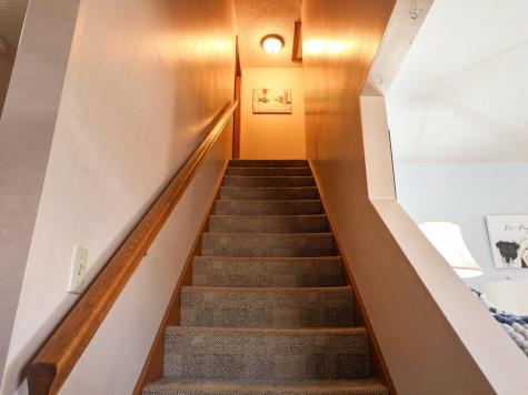 11 Kensington Terrace Lewiston ME 04240