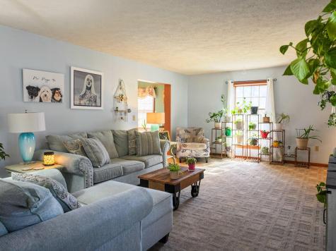 11 Kensington Terrace Lewiston ME 04240