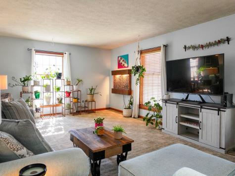 11 Kensington Terrace Lewiston ME 04240