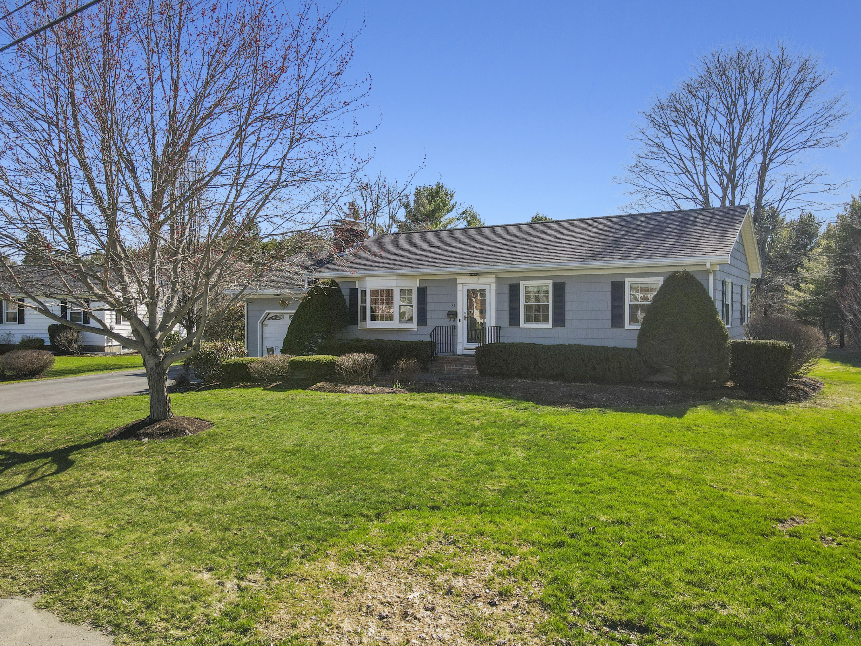 85 Longmeadow Drive Brewer ME 04412