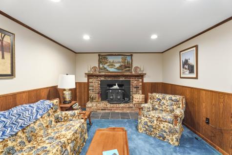 85 Longmeadow Drive Brewer ME 04412
