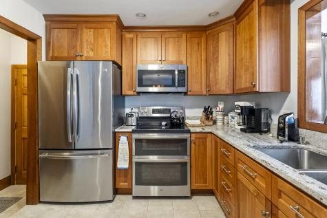 85 Longmeadow Drive Brewer ME 04412