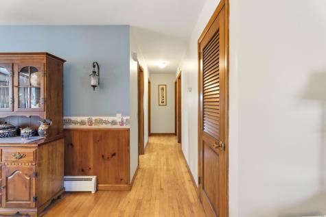 85 Longmeadow Drive Brewer ME 04412