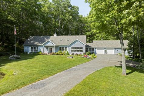 28 Evergreen Drive Boothbay ME 04537
