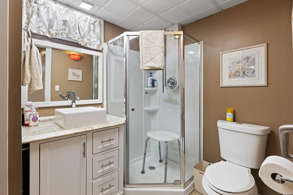 80 Taber Hill Road Vassalboro ME 04989