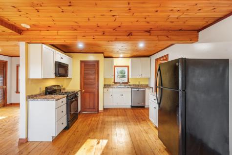 40 Knubble Road Georgetown ME 04548