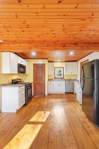 40 Knubble Road Georgetown ME 04548