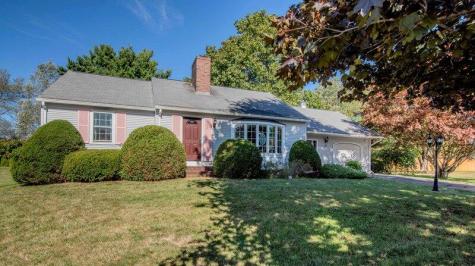 17 Hillview Avenue Saco ME 04072