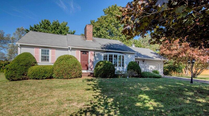 17 Hillview Avenue Saco ME 04072