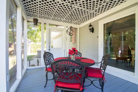 17 Hillview Avenue Saco ME 04072