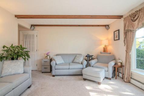 17 Hillview Avenue Saco ME 04072