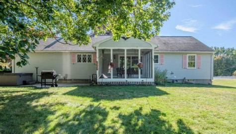 17 Hillview Avenue Saco ME 04072