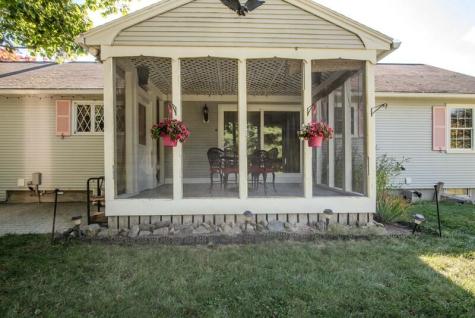 17 Hillview Avenue Saco ME 04072